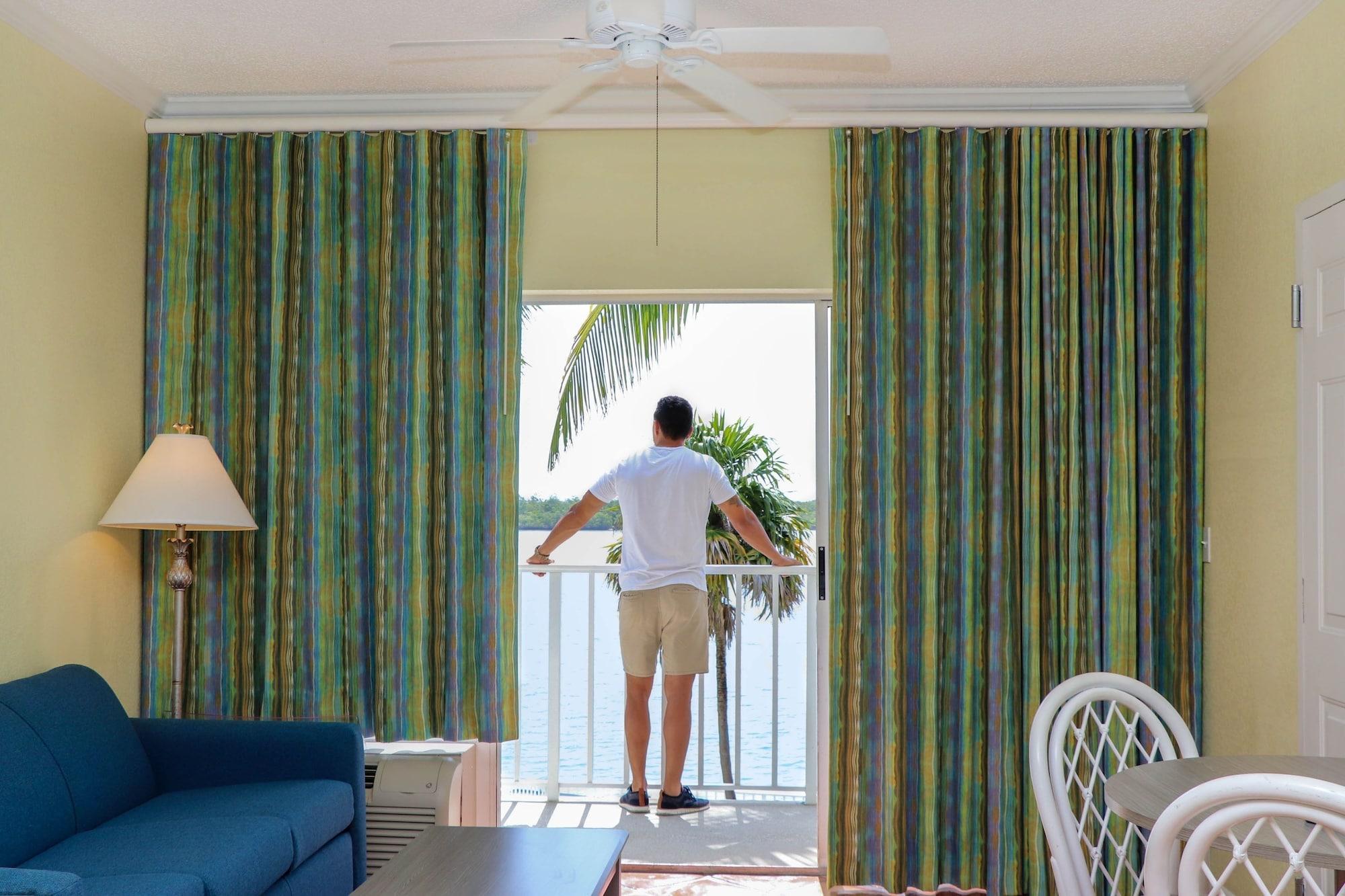 Jupiter Waterfront Inn Luaran gambar