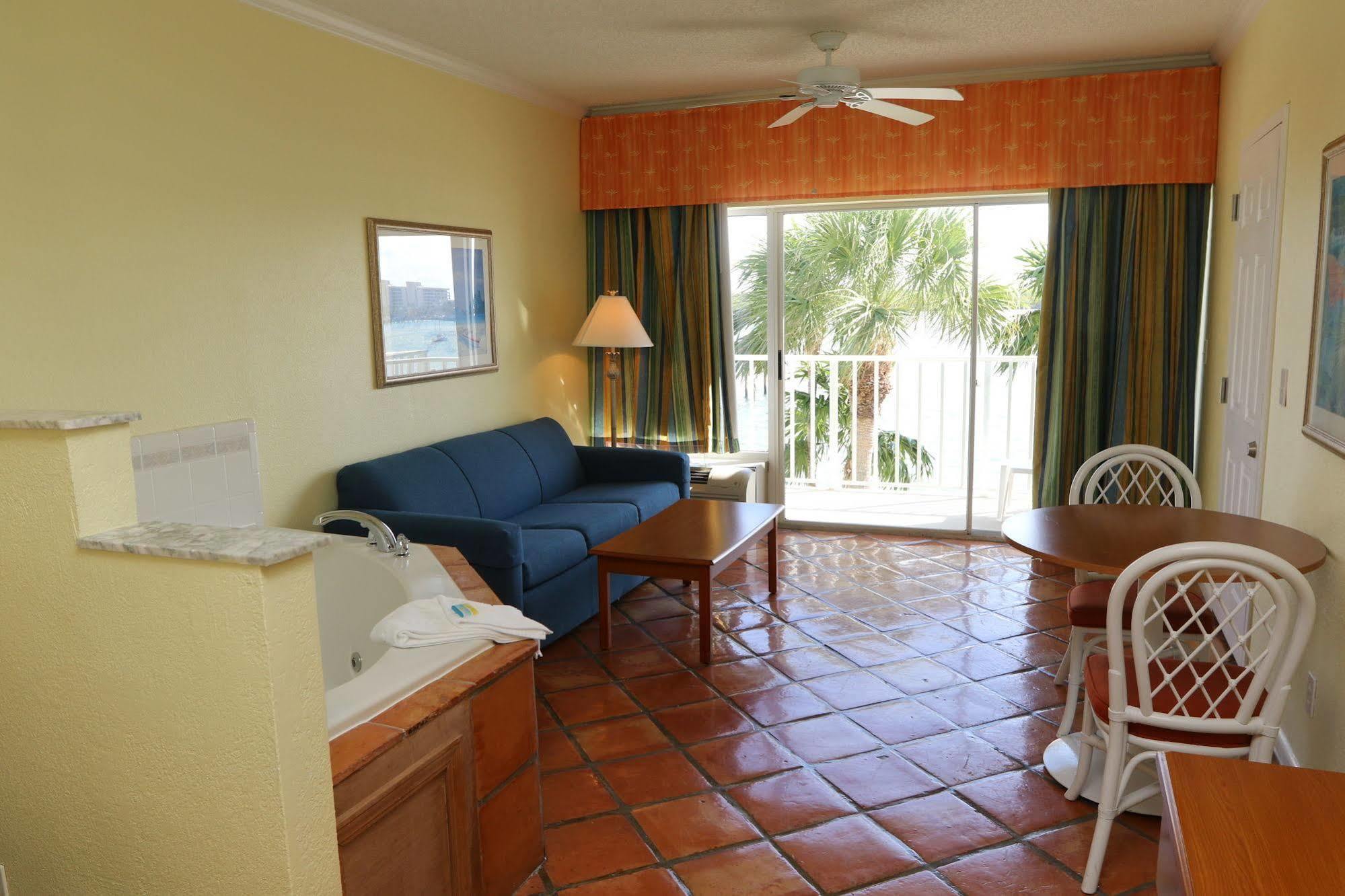 Jupiter Waterfront Inn Luaran gambar