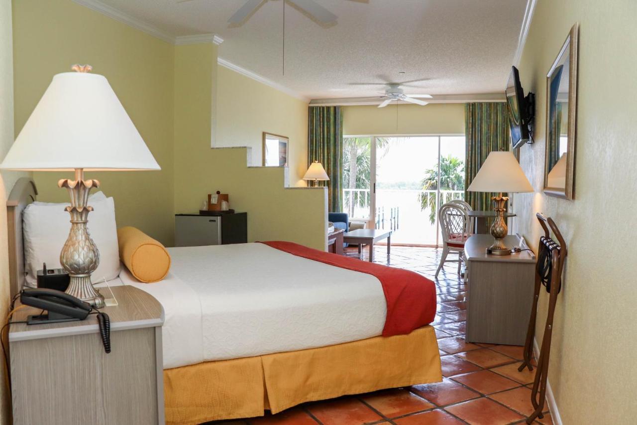 Jupiter Waterfront Inn Luaran gambar